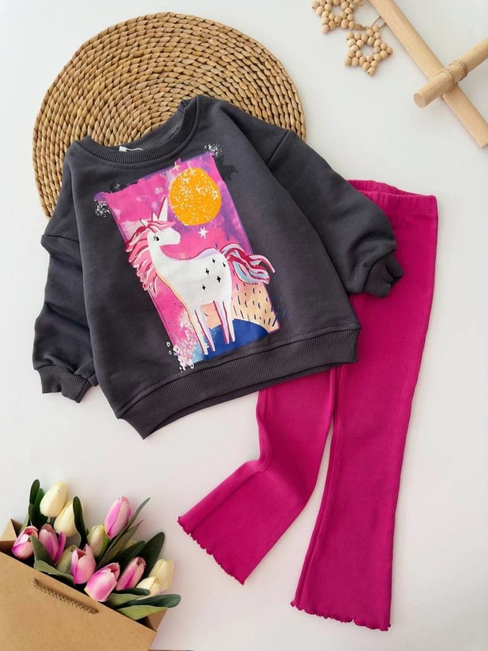 Yeni Sezon Kız Çocuk Unicorn Baskılı Pamuklu Sweatshirt ve Fitilli Taytlı Alt-Üst Takım