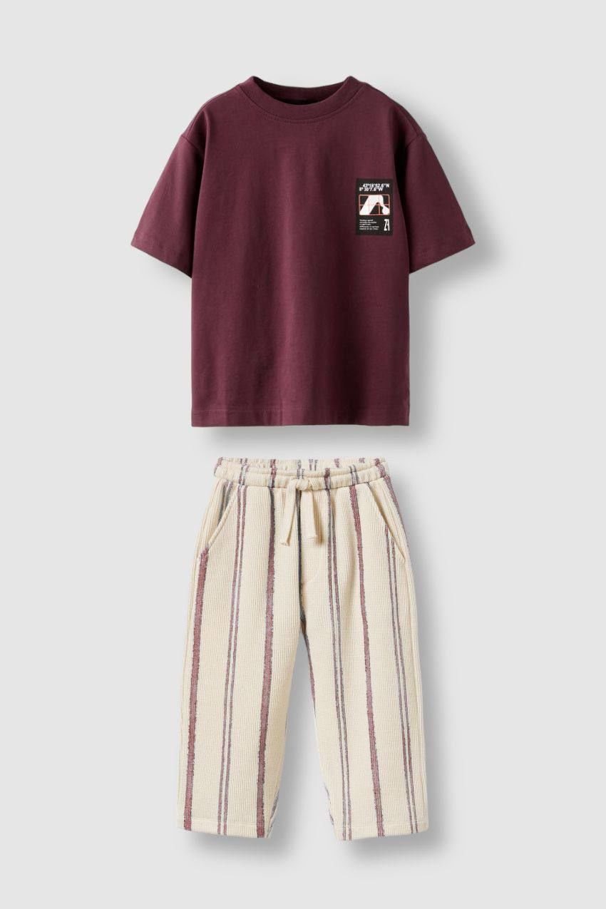 Yeni Sezon Erkek Çocuk Gofre Kumaş Jogger Pantolon ve T-shirt 2'li Takım
